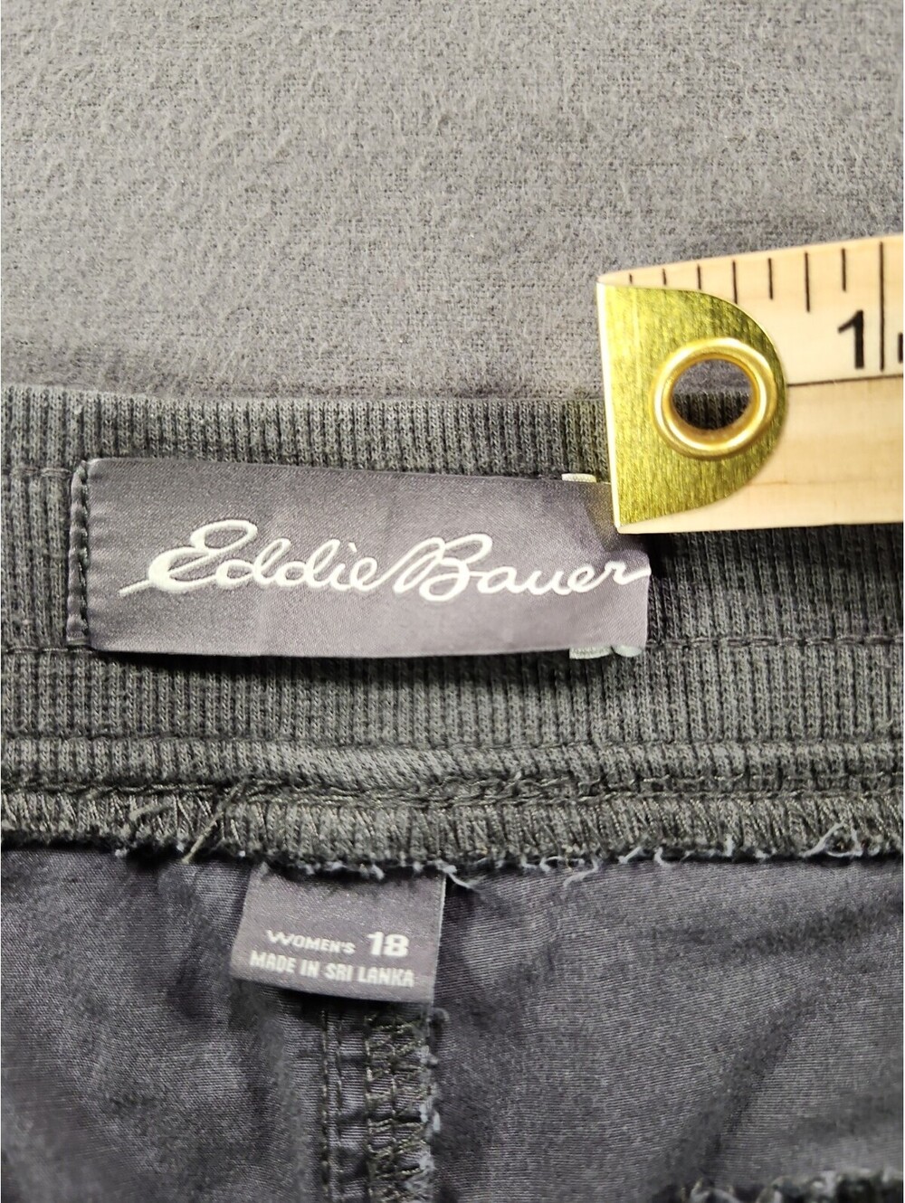 Eddie Bauer Adventure Pants Womens 18 Gray Elastic Waist Outdoor Hiking Gear 215